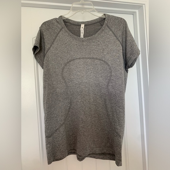 lululemon athletica Tops - Lululemon Gray Swiftly Tech sz14